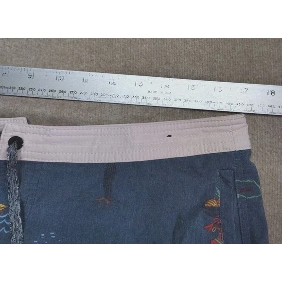 Roark Revival Chiller‎ Tourister Men's Navy Stretch Size 32 Board Shorts - Picture 4 of 7